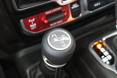 2025 Jeep Gladiator Mojave X