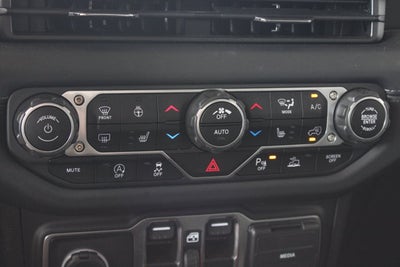 2025 Jeep Gladiator Mojave X