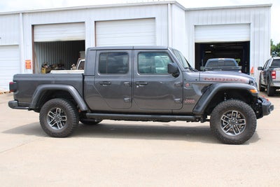 2025 Jeep Gladiator Mojave X