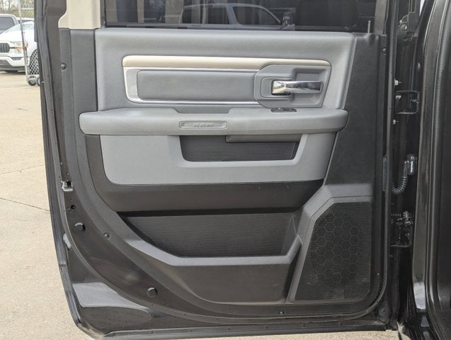 2020 RAM 1500 Classic SLT