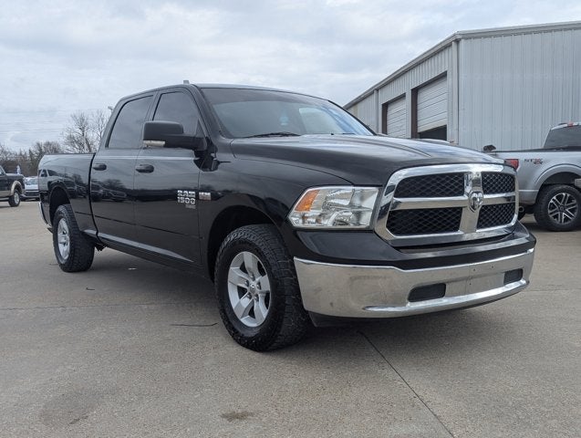 2020 RAM 1500 Classic SLT