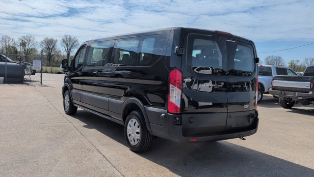 2024 Ford Transit Passenger Wagon XLT