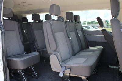 2025 Ford Transit Passenger Wagon XLT