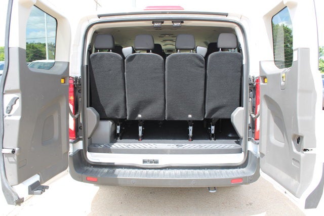2025 Ford Transit Passenger Wagon XLT