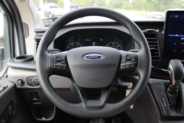 2025 Ford Transit Passenger Wagon XLT