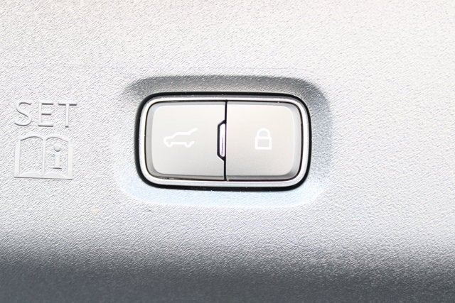 2027 Ford Expedition Base