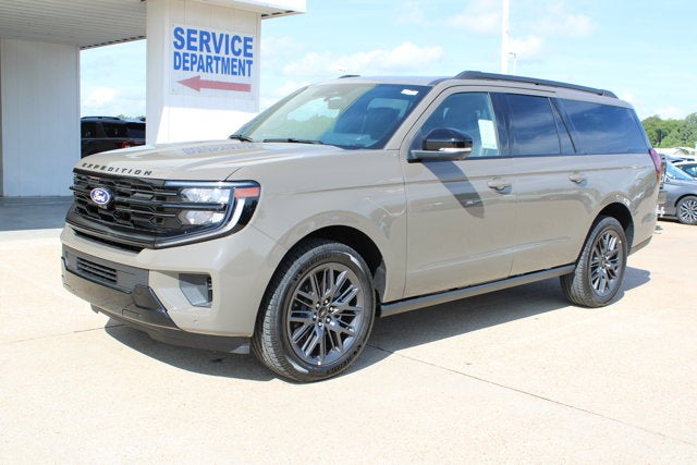 2027 Ford Expedition Base