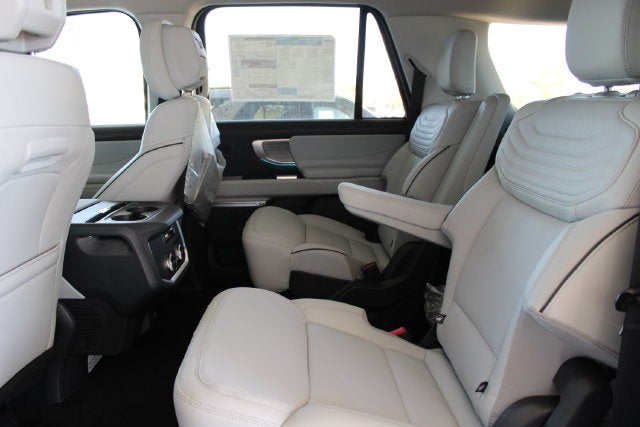 2027 Ford Expedition Base