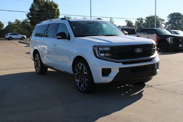 2027 Ford Expedition Base