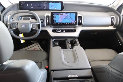 2027 Ford Expedition Active