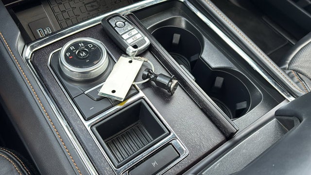 2024 Ford Expedition Platinum