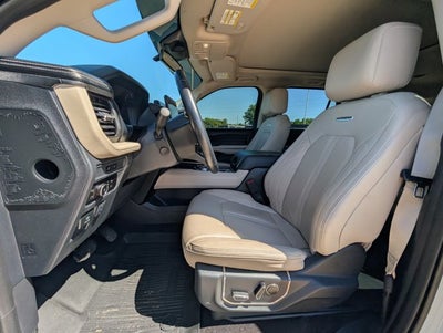 2023 Ford Expedition Platinum