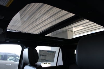 2027 Ford Expedition Tremor