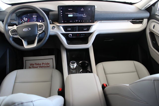 2026 Ford Explorer XLT