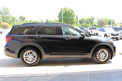 2026 Ford Explorer XLT
