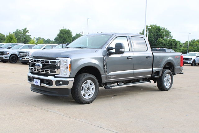 2026 Ford Super Duty F-250 SRW XLT