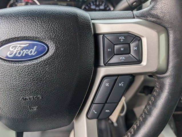 2017 Ford Super Duty F-250 SRW Lariat