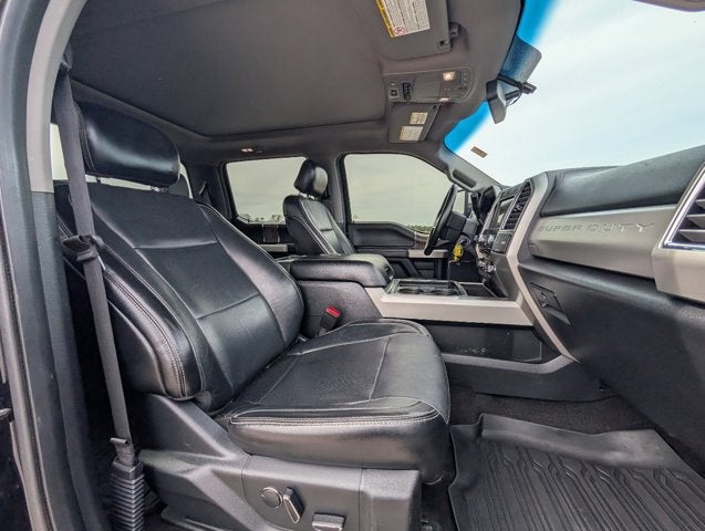 2017 Ford Super Duty F-250 SRW Lariat