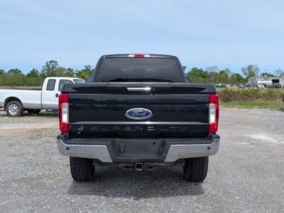 2017 Ford Super Duty F-250 SRW Lariat