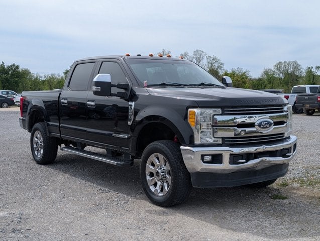 2017 Ford Super Duty F-250 SRW Lariat