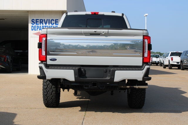 2026 Ford Super Duty F-250 SRW Platinum