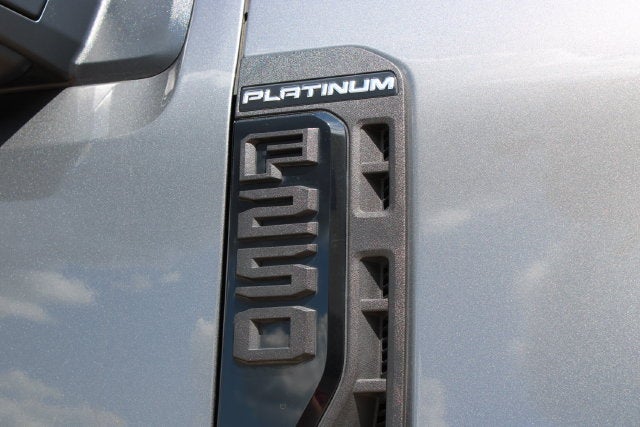 2025 Ford F-250SD Platinum