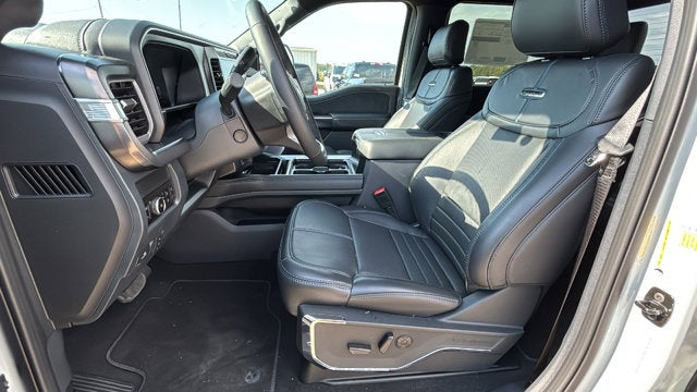 2025 Ford Super Duty F-250 SRW F-250® Platinum®