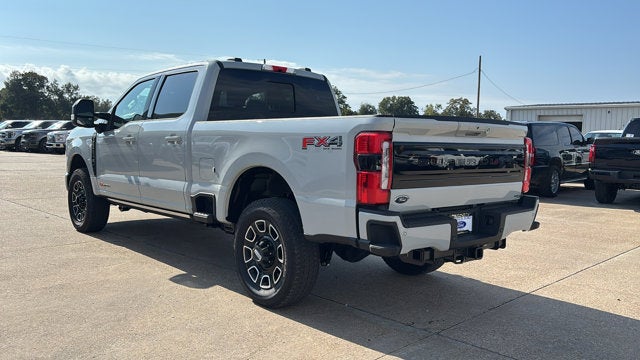 2025 Ford Super Duty F-250 SRW F-250® Platinum®