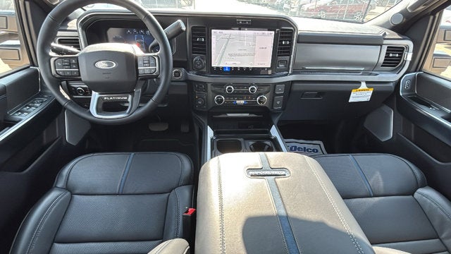 2025 Ford Super Duty F-250 SRW F-250® Platinum®