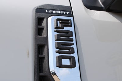 2026 Ford Super Duty F-250 SRW LARIAT