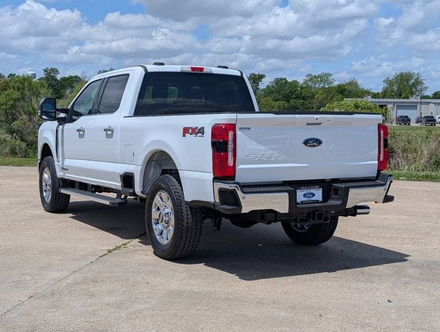 2026 Ford Super Duty F-250 SRW LARIAT