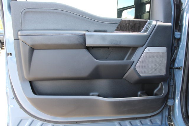 2023 Ford Super Duty F-250 SRW LARIAT