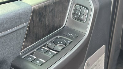 2025 Ford Super Duty F-250 SRW F-250® Lariat®