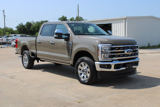 2026 Ford Super Duty F-250 SRW LARIAT