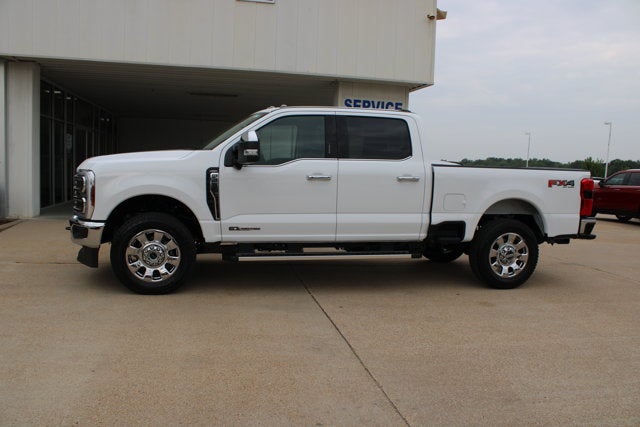 2026 Ford Super Duty F-250 SRW LARIAT