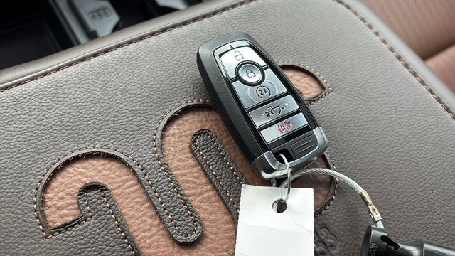 2026 Ford Super Duty F-250 SRW F-250® King Ranch®