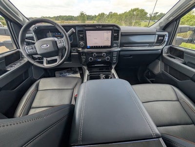 2025 Ford Super Duty F-350 SRW F-350® Lariat®