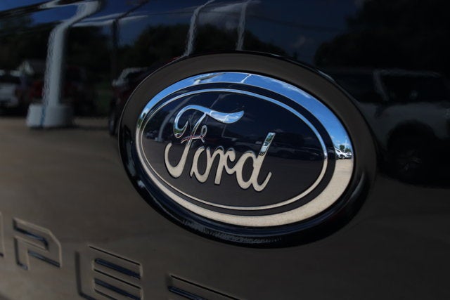 2025 Ford Super Duty F-350 SRW LARIAT