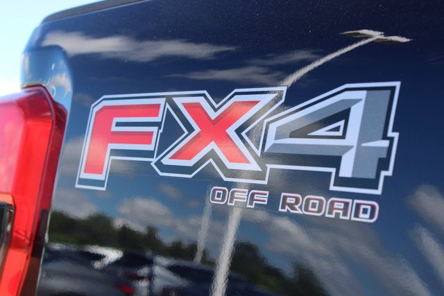2025 Ford Super Duty F-350 SRW LARIAT