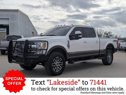 2017 Ford Super Duty F-350 SRW Lariat