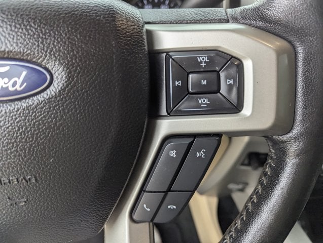 2017 Ford Super Duty F-350 SRW Lariat