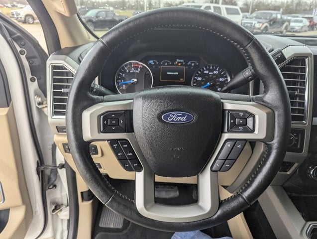2017 Ford Super Duty F-350 SRW Lariat