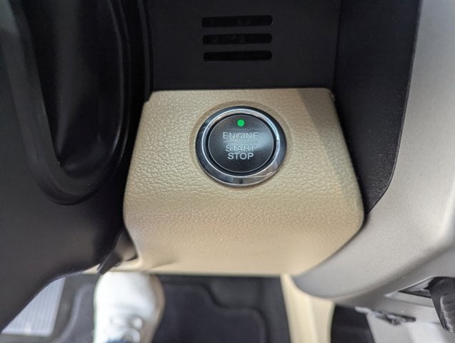 2017 Ford Super Duty F-350 SRW Lariat