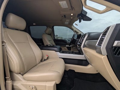 2017 Ford Super Duty F-350 SRW Lariat