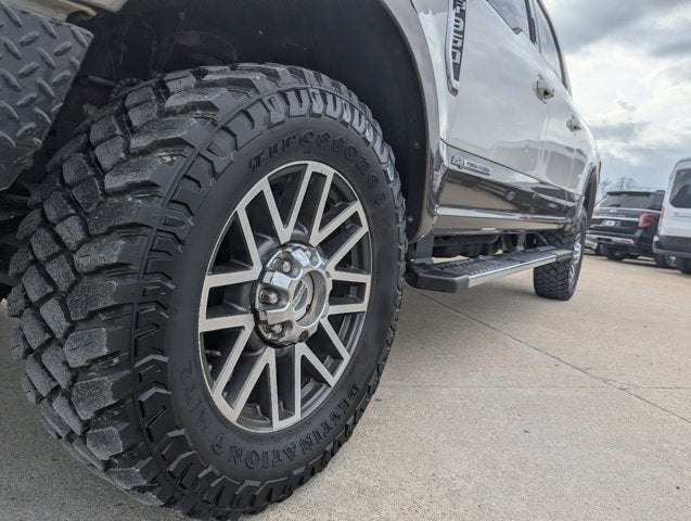 2017 Ford Super Duty F-350 SRW Lariat