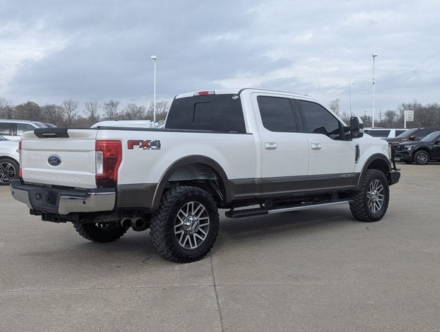 2017 Ford Super Duty F-350 SRW Lariat