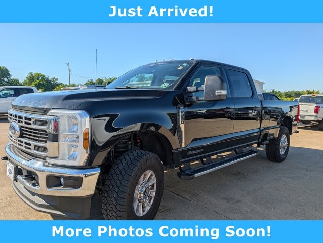 2025 Ford Super Duty F-350 SRW XLT
