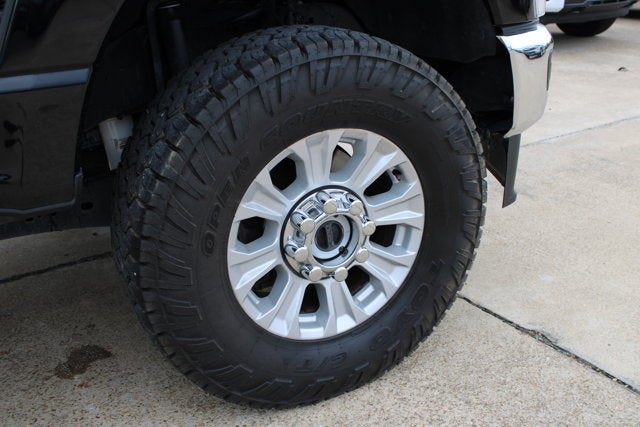 2025 Ford Super Duty F-350 SRW XLT
