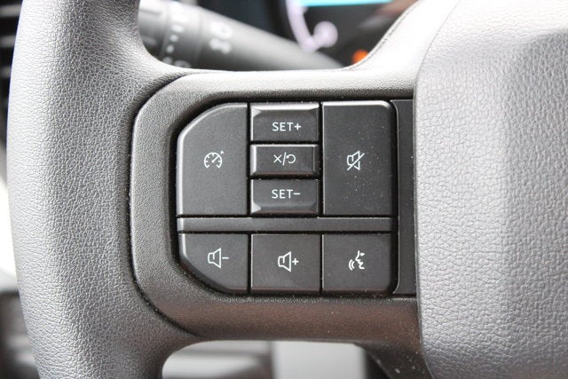 2025 Ford Super Duty F-350 SRW XLT