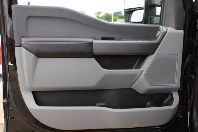 2025 Ford Super Duty F-350 SRW XLT
